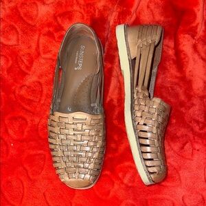 SUNSTEPS Women's Tan Woven Leather Sandals